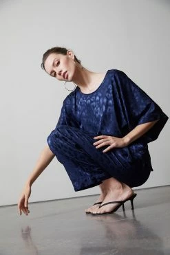 Decadence Pullover PJ