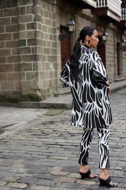 Nagashi Cotton Chino Pants 21 Nagashi Cotton Chino Pants -Natori Sales Shop Nagashi Cotton Chino Belted Topper Pants White Black by Natori 25082.1678906262