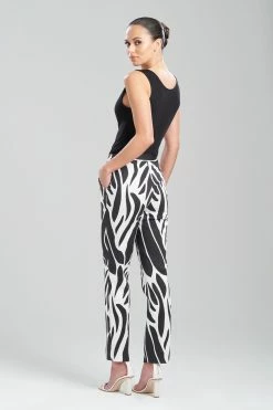 Nagashi Cotton Chino Pants 14 Nagashi Cotton Chino Pants -Natori Sales Shop Nagashi Cotton Chino Pants White Black by Natori 2 45493.1674168522