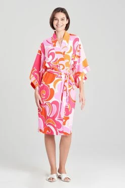 Nami Robe -Natori Sales Shop Nami Robe Pink White by Natori 15452.1678745872