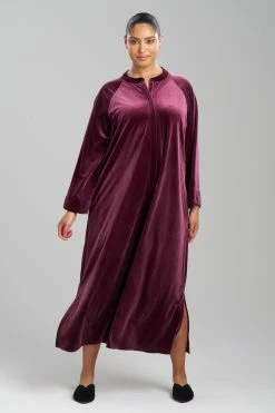 Natalie Mandarin Zip Caftan 14 Natalie Mandarin Zip Caftan -Natori Sales Shop Natalie Mandarin Zip Caftan Bordeaux by Natori 3 56027.1692200597