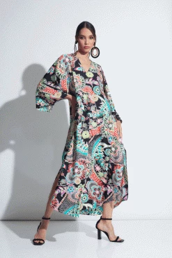 Peizuri Caftan 19 Peizuri Caftan -Natori Sales Shop Peizuri Caftan Black Multi by Natori 17228.1675878266