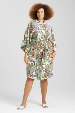 Peizuri Robe 6 Peizuri Robe -Natori Sales Shop Peizuri Robe Champagne by Natori 3 63763.1675272646