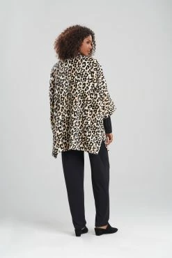 Plush Wild Instinct Topper 7 Plush Wild Instinct Topper -Natori Sales Shop Plush Wild Instinct Topper Natural by N Natori 2 38342.1641577523