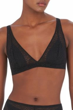 Pretty Smooth Bralette -Natori Sales Shop Pretty Smooth Bralette Black by Natori 2 27221.1686934977