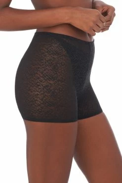 Pretty Smooth Shortlette -Natori Sales Shop Pretty Smooth Shortlette Black by Natori 5 60688.1686934412