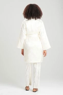 Ryu Jacquard Mandarin PJ -Natori Sales Shop Ryu Jacquard Short Puffer Robe Cream by Natori 2 01180.1663354211