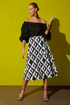 Sumi-Cotton Poplin Skirt -Natori Sales Shop SHOT 43 2854 14249.1645112630