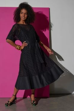 Cotton Eyelet Boatneck Dress -Natori Sales Shop SHOT 4 16173 97745.1644273522