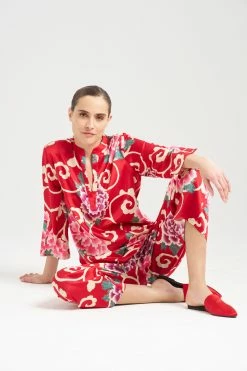 Saz Scroll PJ 29 Saz Scroll PJ -Natori Sales Shop Saz Scroll PJ Brocade Red Multi by N Natori 10 00468.1692804212