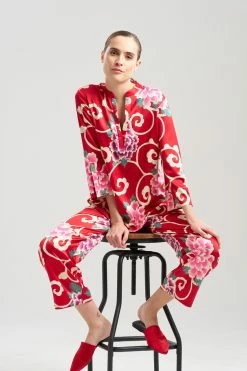 Saz Scroll PJ 32 Saz Scroll PJ -Natori Sales Shop Saz Scroll PJ Brocade Red Multi by N Natori 14 80259.1692804211