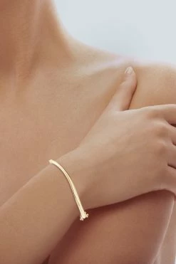 Shangri-La Brushstroke 14K Gold Bracelet 21 Shangri-La Brushstroke 14K Gold Bracelet -Natori Sales Shop Shangri La Brushstroke 14K Yellow Gold Bracelet by Natori 4 82042.1629995690