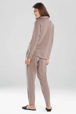 Shangri-La TENCEL™ Long Sleeve Notch PJ 25 Shangri-La TENCEL™ Long Sleeve Notch PJ -Natori Sales Shop Shangri La Long Sleeve Notch PJ Heather Walnut by Natori 2 71711.1626903168