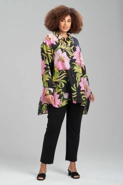 Shinjo Obi Silk Oversized Top 6 Shinjo Obi Silk Oversized Top -Natori Sales Shop Shinjo Obi Silk Oversized Top Black Multi by Natori 3 31273.1674236012
