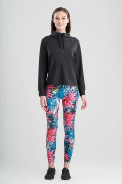 Solstice Zip Pop Over Top 16 Solstice Zip Pop Over Top -Natori Sales Shop Solstice Zip Pop Over Top Black by Josie 18618.1648582522