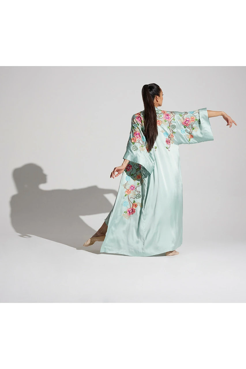 Couture Saito Embroidery Robe 5 Couture Saito Embroidery Robe - Image 5
