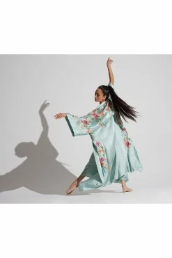 Couture Saito Embroidery Robe 10 Couture Saito Embroidery Robe -Natori Sales Shop Stella 033 0074 58088.1646326487