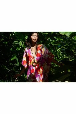 Suisai Getaway Cotton Gauze Caftan 11 Suisai Getaway Cotton Gauze Caftan -Natori Sales Shop Suisai Getaway Cotton Gauze Caftan Fuchsia by Natori 58575.1678913704