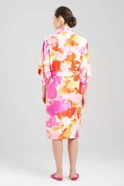 Suisai Robe -Natori Sales Shop Suisai Robe White Multi by Natori 3 98379.1680815202