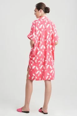 Sumi Short Caftan -Natori Sales Shop Sumi Short Caftan Watermelon by Natori 2 52040.1645740411