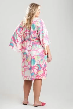 Taisho Robe 7 Taisho Robe -Natori Sales Shop Taisho Robe White Multi by Natori 4 27271.1645814406