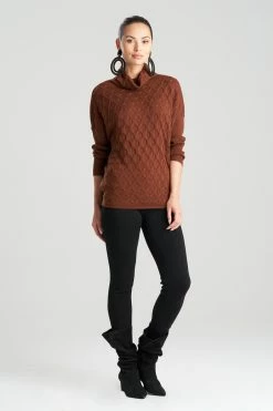 Textured Mandalay Turtleneck Wedge Top