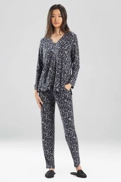 Wild Instinct Cozy PJ -Natori Sales Shop Wild Instinct Leggings Charcoal Animal by N Natori 66711.1628462587