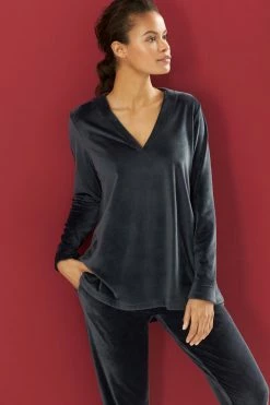 Velour Long Sleeve Top 30 Velour Long Sleeve Top -Natori Sales Shop apicnwwoh 64764.1580855241