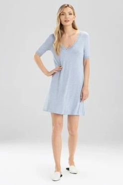 Feathers Essentials Sleepshirt
