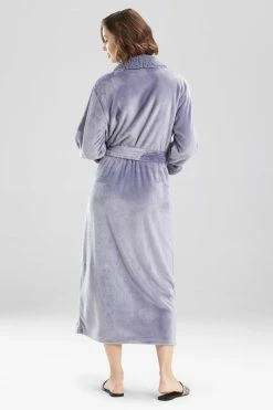 Plush Sherpa Robe -Natori Sales Shop apimhph19 95762.1580855348