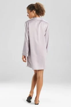 Feathers Satin Essentials Notch Collar Sleepshirt -Natori Sales Shop apip3nfmx 48605.1580855847