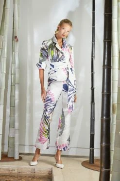 Hammered Brass Gold Leaf Pendant Clip Earrings -Natori Sales Shop apizkiuud 11245.1580855762