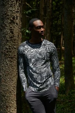 Kaede Jesey Printed Raglan Tee -Natori Sales Shop natori men fall 210240 56587.1642520604